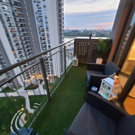 Waterfront Lux