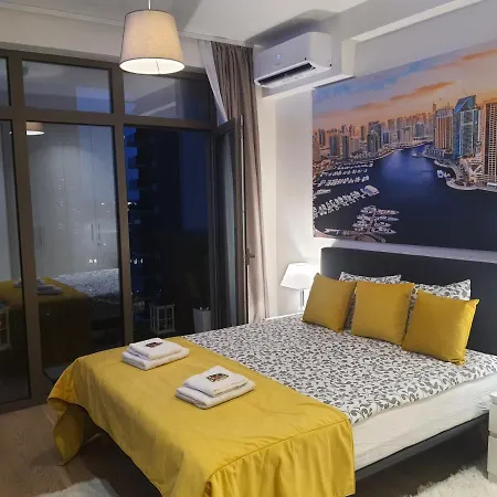 Waterfront Lux
